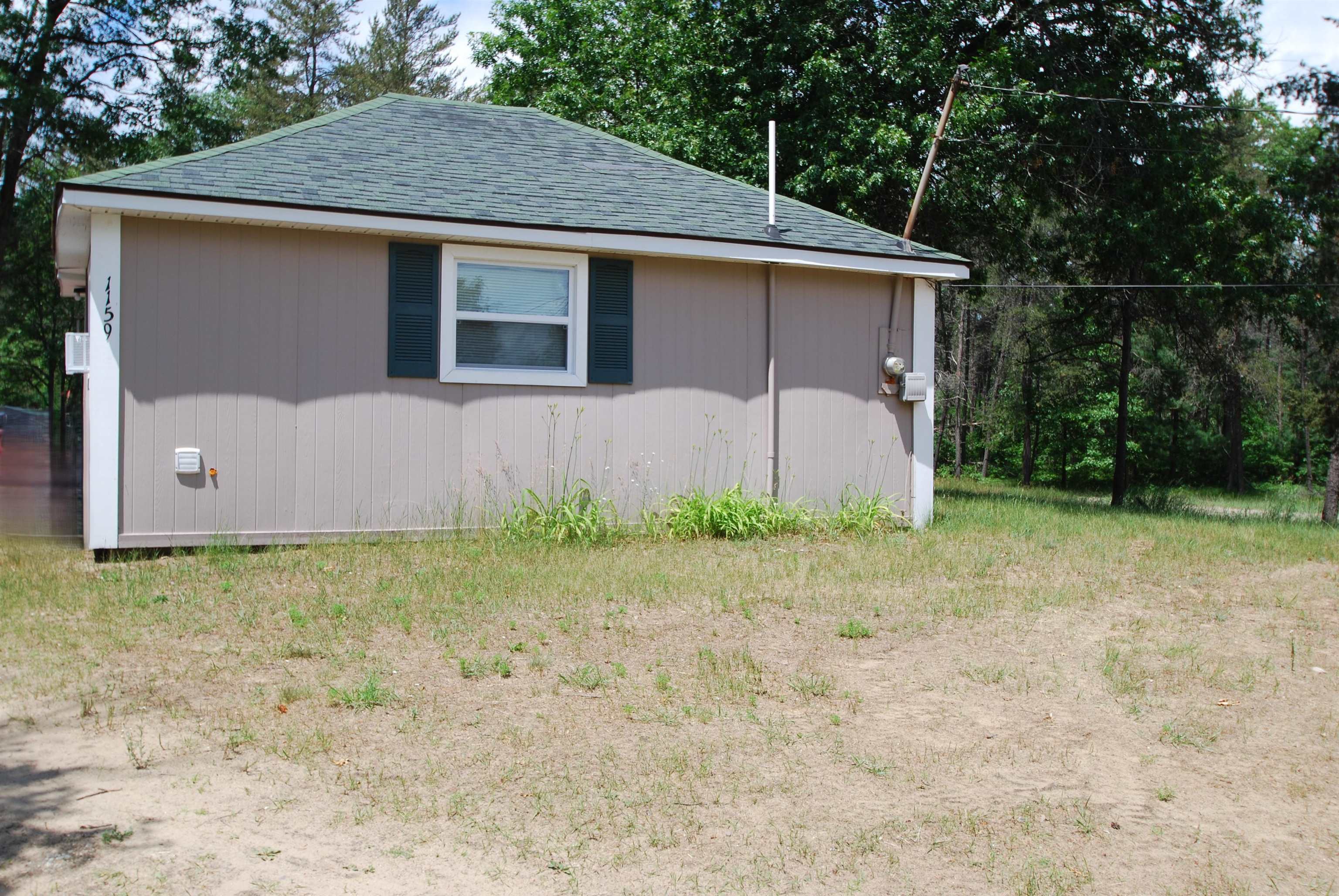 1159 Jones Road St. Helen, MI 48656 - Photo 2 of 15 1935811-3cf63120-2ab1-4bd6-b408-07077aab1a72.JPG