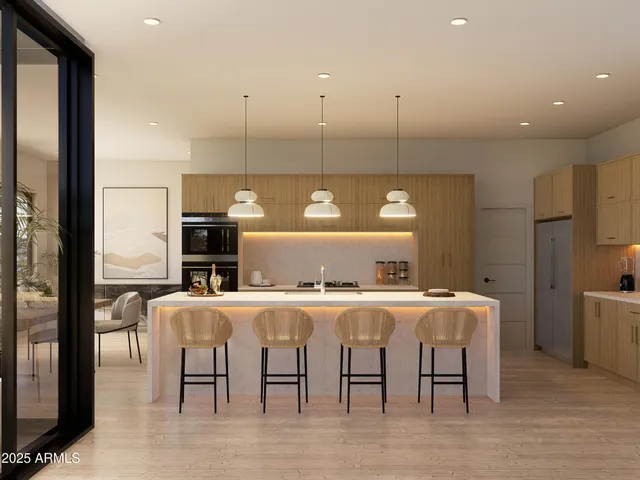 $895,000 | 7040 North 23rd Place, Unit 104, Phoenix, AZ 85020