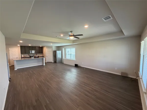$2,300 | 5338 Briana Dee Drive, Rosharon, TX 77583