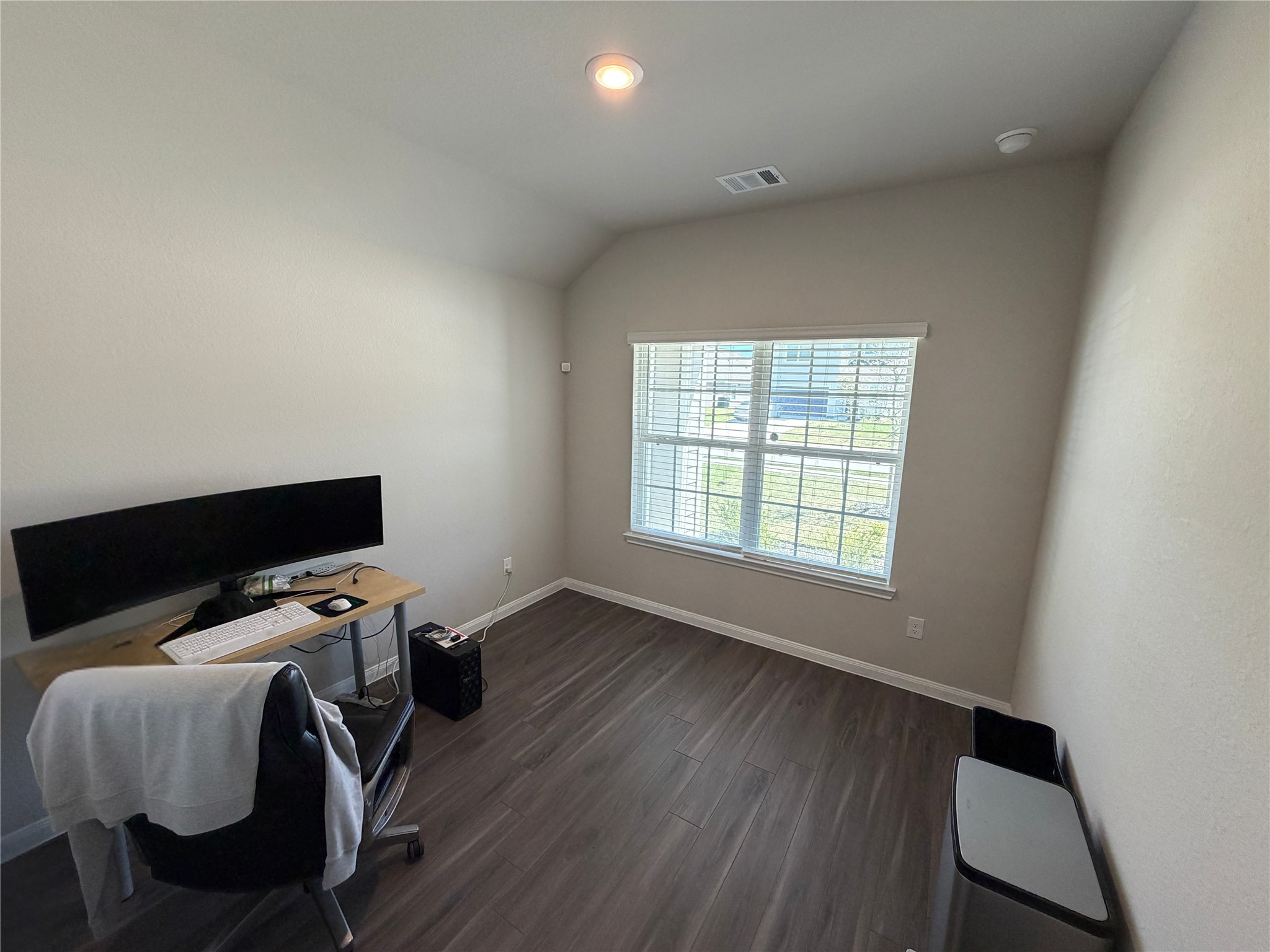 5338 Briana Dee Drive Rosharon, TX 77583 - Photo 10 of 13 Bedroom 2