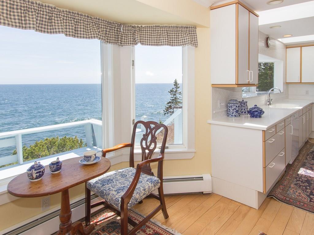 195 Roaring Spout Road Tenants Harbor, ME 04860 - Photo 14 of 32 Interior
