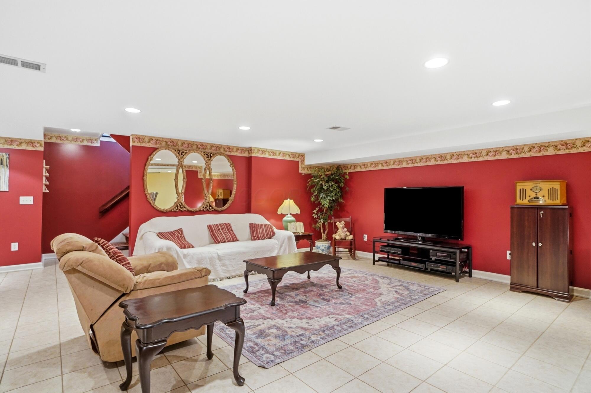 4787 Refugee Road Baltimore, OH 43105 - Photo 65 of 126