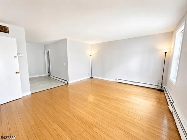 $1,950 | 120 Grant Avenue, Harrison, NJ 07029