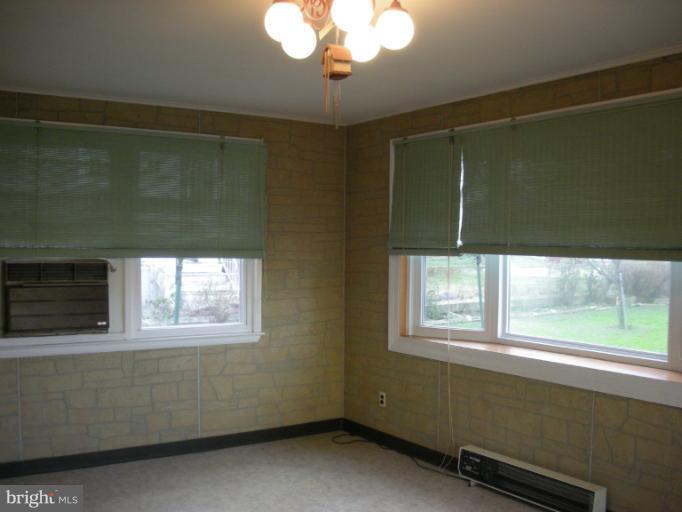 7710 Philadelphia Road Baltimore, MD 21237 - Photo 22 of 23 Community