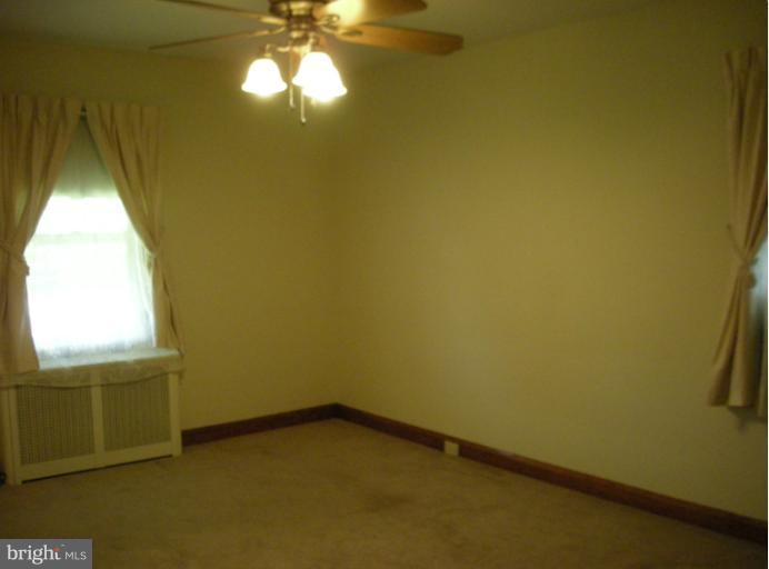 7710 Philadelphia Road Baltimore, MD 21237 - Photo 6 of 23 Bedroom (Master)