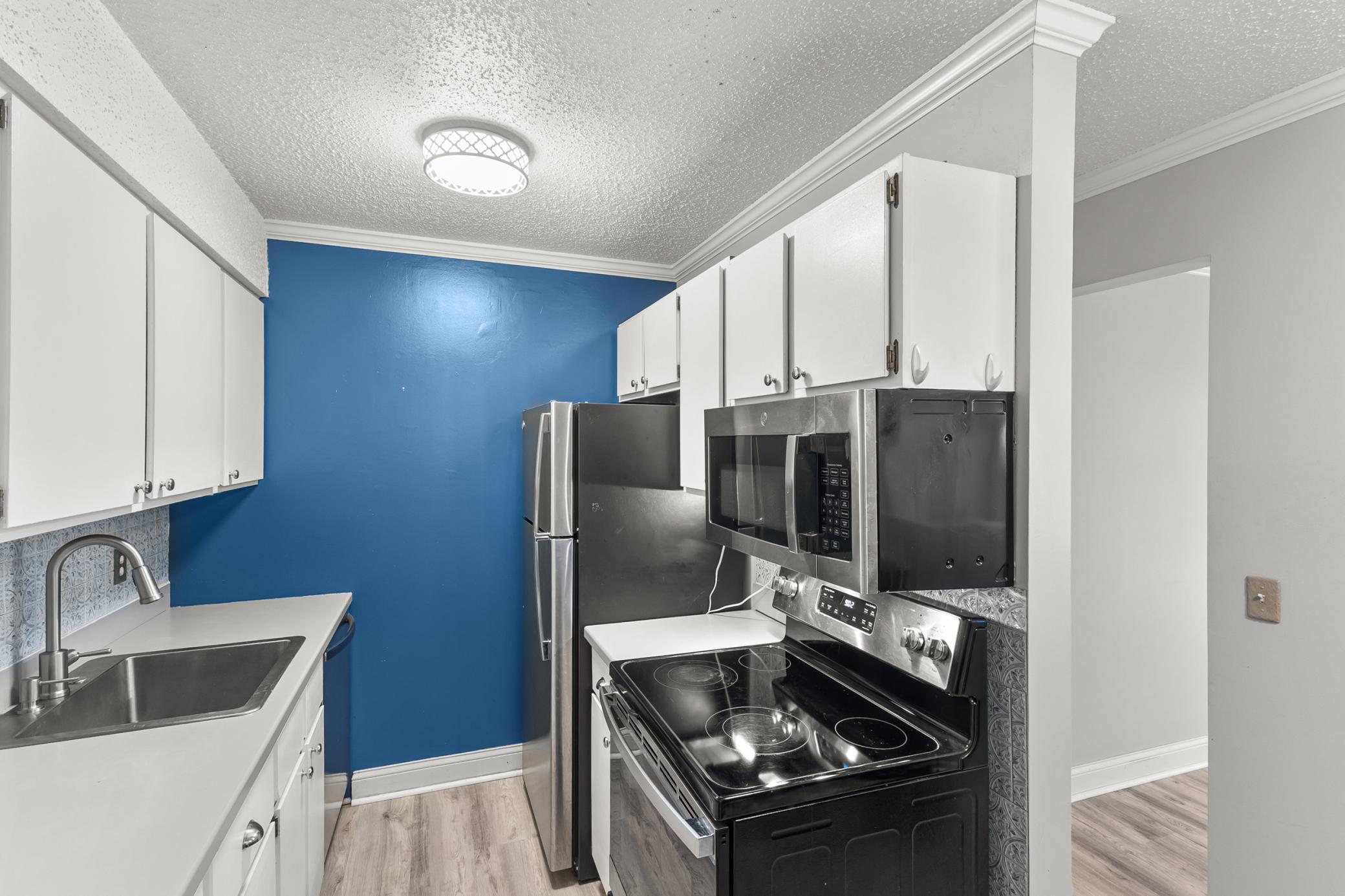 4521 Cedar Lake Road St. Louis Park, MN 55416 - Photo 12 of 30