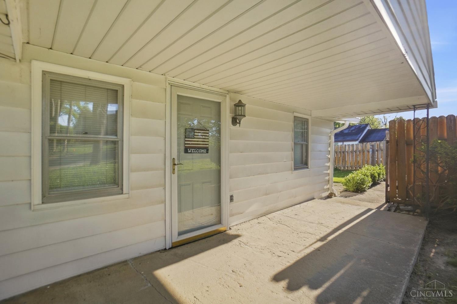 7727 Sharts Road Springboro, OH 45066 - Photo 9 of 34