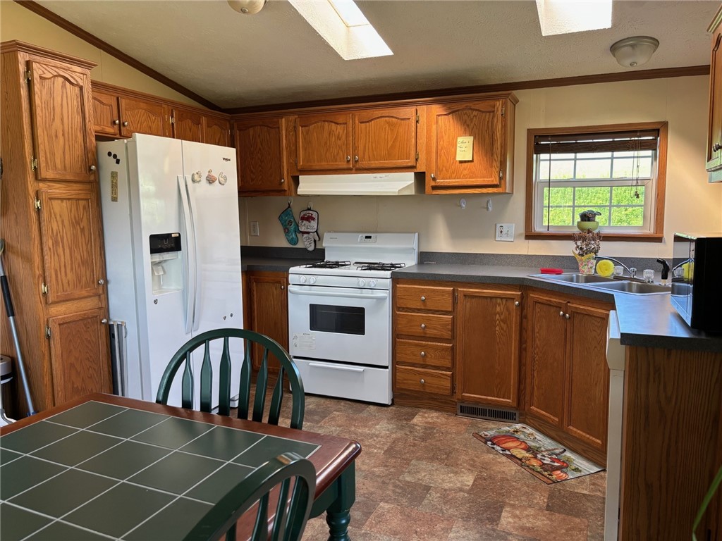 295 Kilkenny Road Unadilla, NY 13849 - Photo 6 of 19