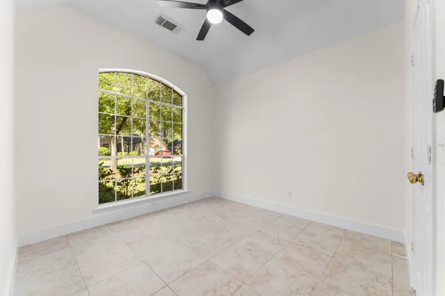 $425,000 | 135 Hollylaurel Drive, The Woodlands, TX 77382