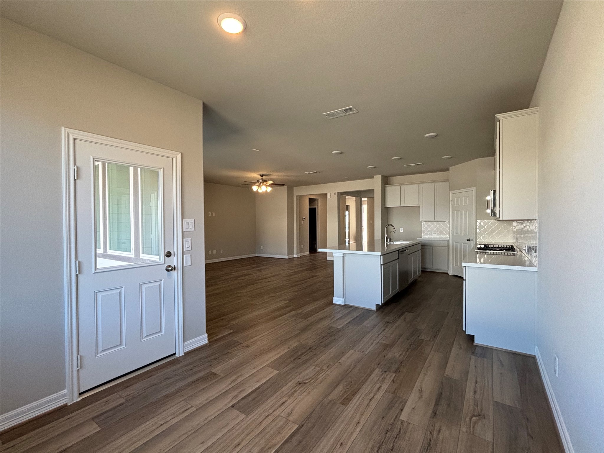 2913 Cliff Ridge Lane Katy, TX 77493 - Photo 10 of 41