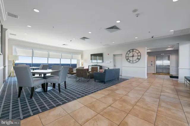 $1,695,000 | 1915 Towne Centre Boulevard, Unit 1210, Annapolis, MD 21401