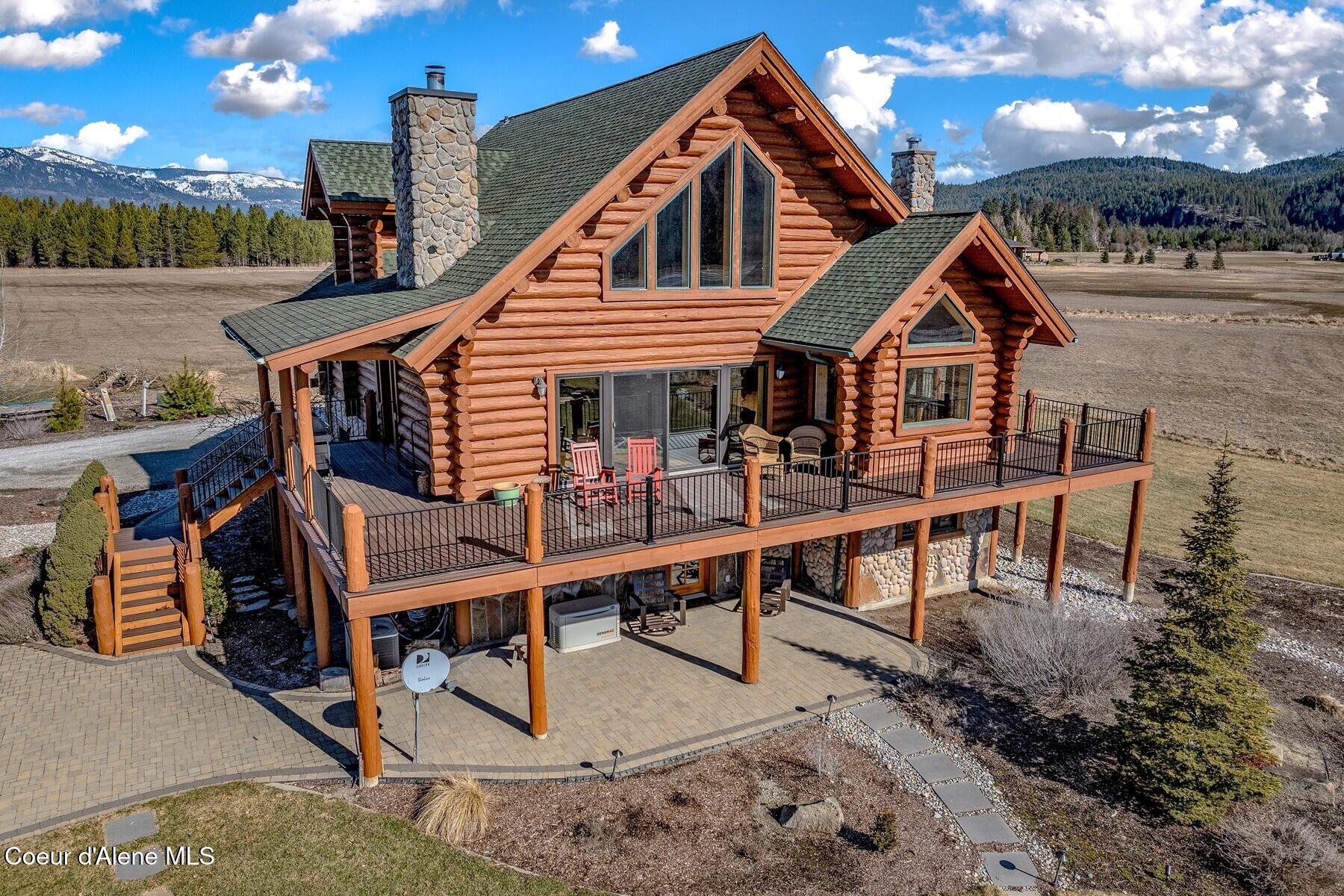 296 Camp Peine Road Sagle, ID 83860 - Photo 8 of 69 Wrap around deck