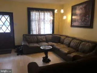 $1,150 | 13 South 8th Street, Pottsville, PA 17901