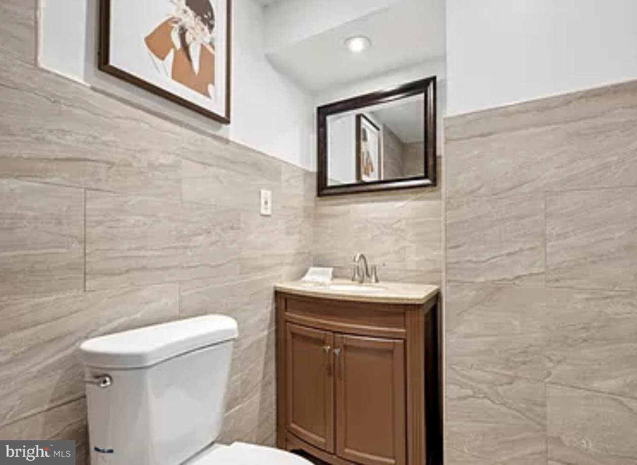 3182 Weikel Street Philadelphia, PA 19134 - Photo 9 of 13