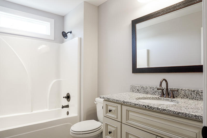 433 Live Oak Road Ringgold, GA 30736 - Photo 26 of 38 Full Bath, 2nd Floor