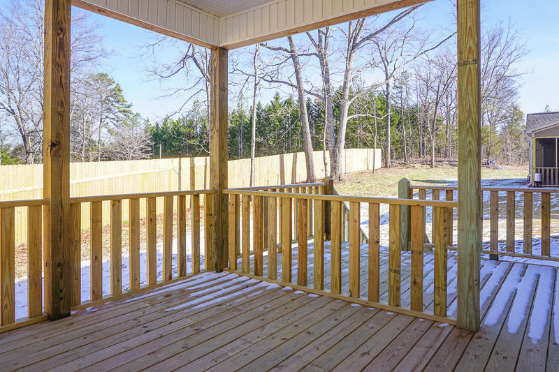433 Live Oak Road Ringgold, GA 30736 - Photo 32 of 38 Porch