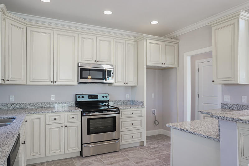 433 Live Oak Road Ringgold, GA 30736 - Photo 6 of 38 Kitchen