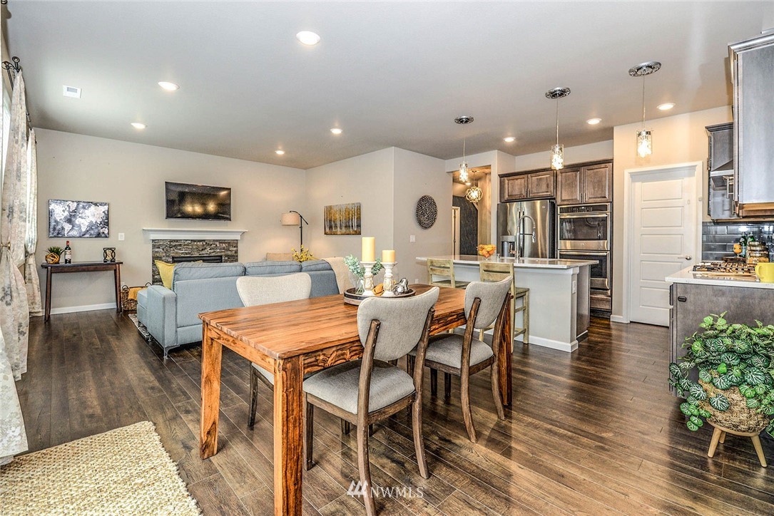4429 233rd Place Southeast Bothell, WA 98021 - Photo 8 of 40