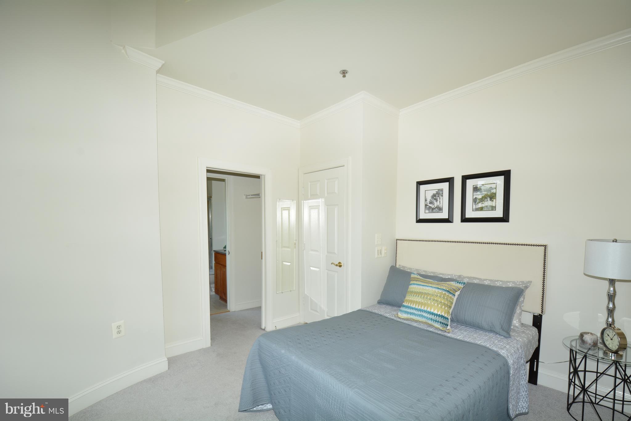 1306 O Street Northwest, Unit 302 Washington, DC 20005 - Photo 16 of 25 Bedroom (Master)