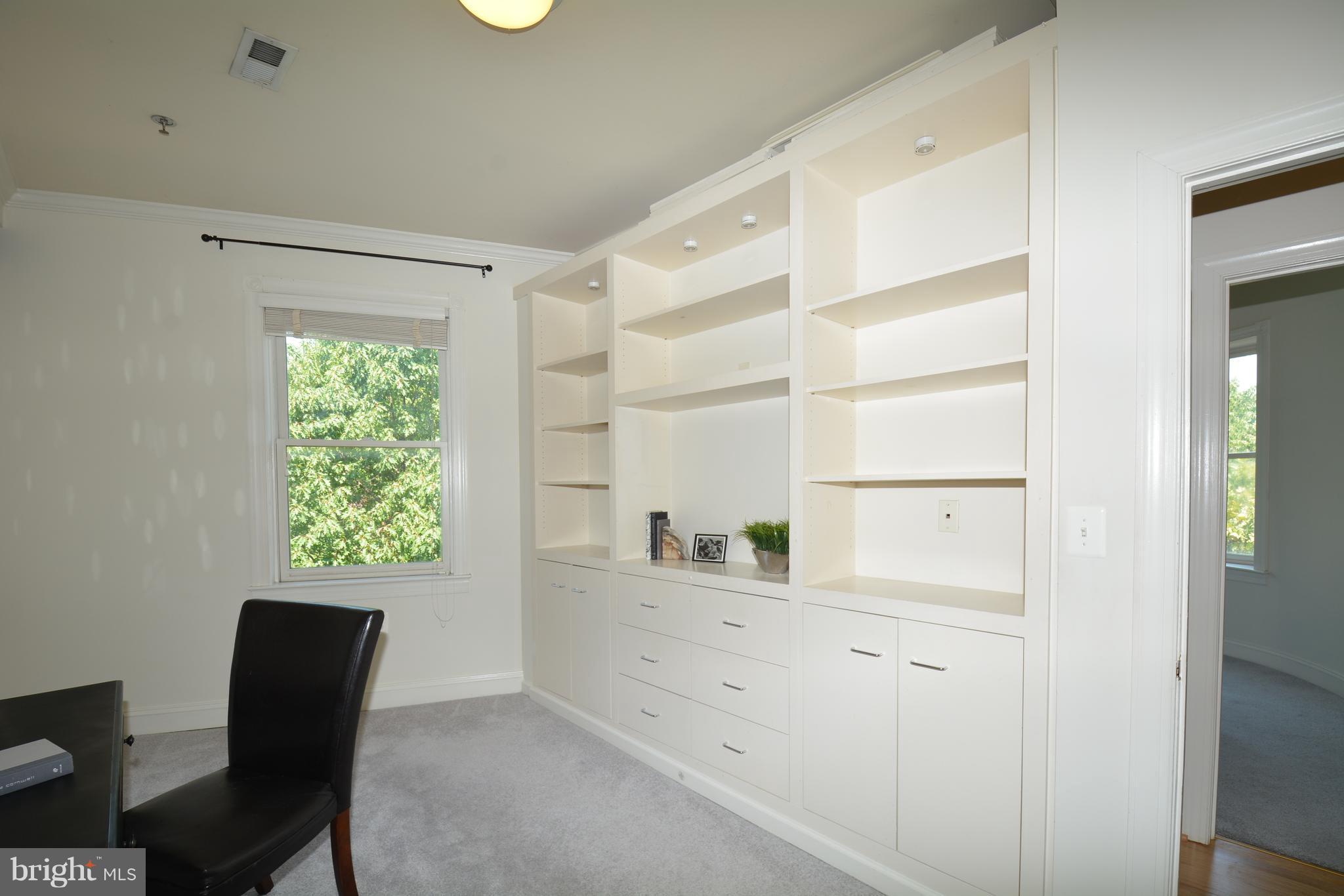 1306 O Street Northwest, Unit 302 Washington, DC 20005 - Photo 18 of 25 Bedroom