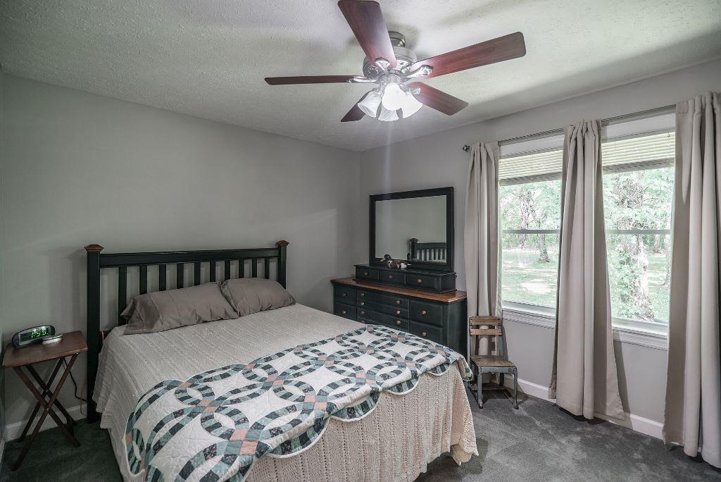 8114 Ridgewood Road Goodlettsville, TN 37072 - Photo 19 of 30 3rd bedroom.