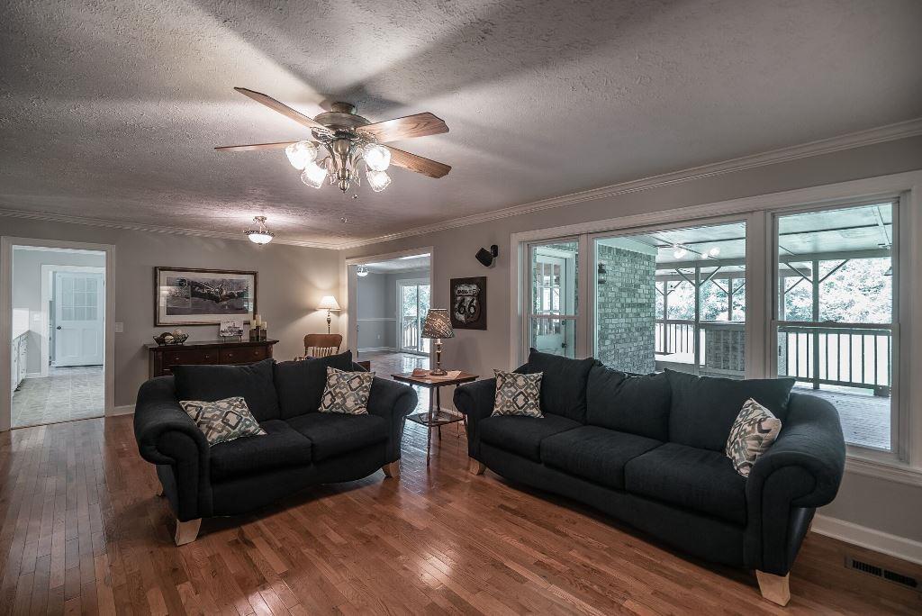 8114 Ridgewood Road Goodlettsville, TN 37072 - Photo 6 of 30 The abundance of windows allow a lot of natural light into the home.