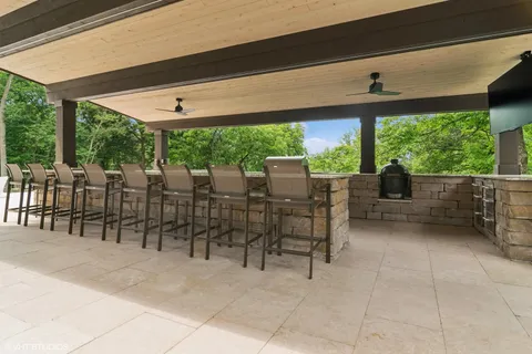 $4,700,000 | 13 Goose Lake Drive, Barrington Hills, IL 60010