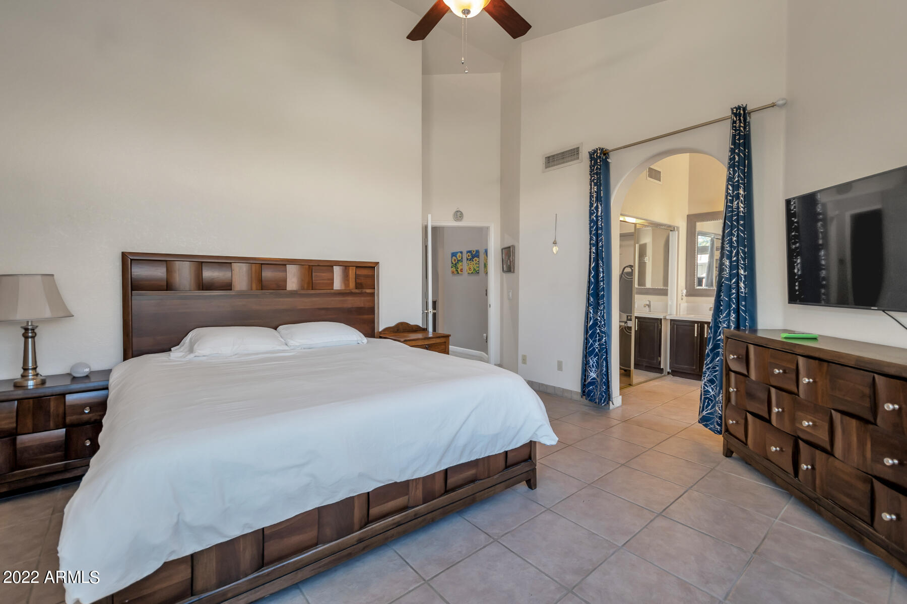 2072 West Harrison Street Chandler, AZ 85224 - Photo 8 of 19 QPT - DSC_6320