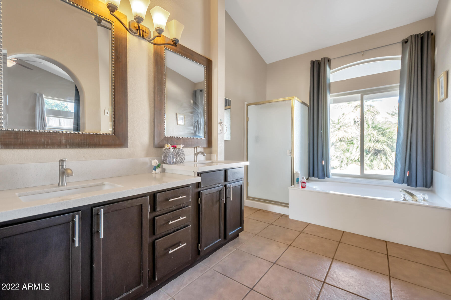 2072 West Harrison Street Chandler, AZ 85224 - Photo 9 of 19 QPT - DSC_6323