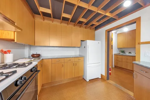 $1,625,000 | 985 Memorial Drive, Unit 603, Cambridge, MA 02138