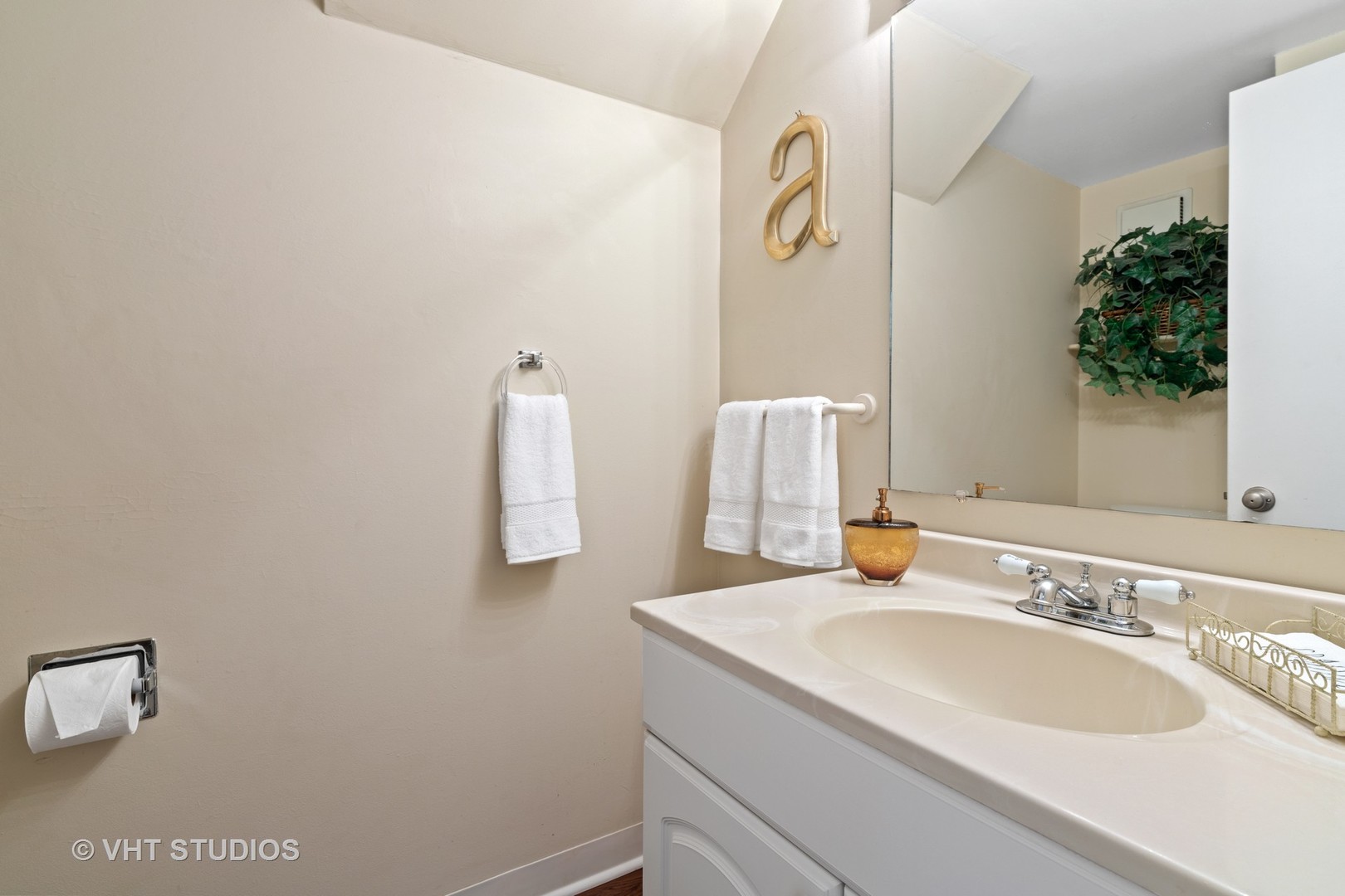 1032 Brunswick Harbor Schaumburg, IL 60193 - Photo 10 of 12
