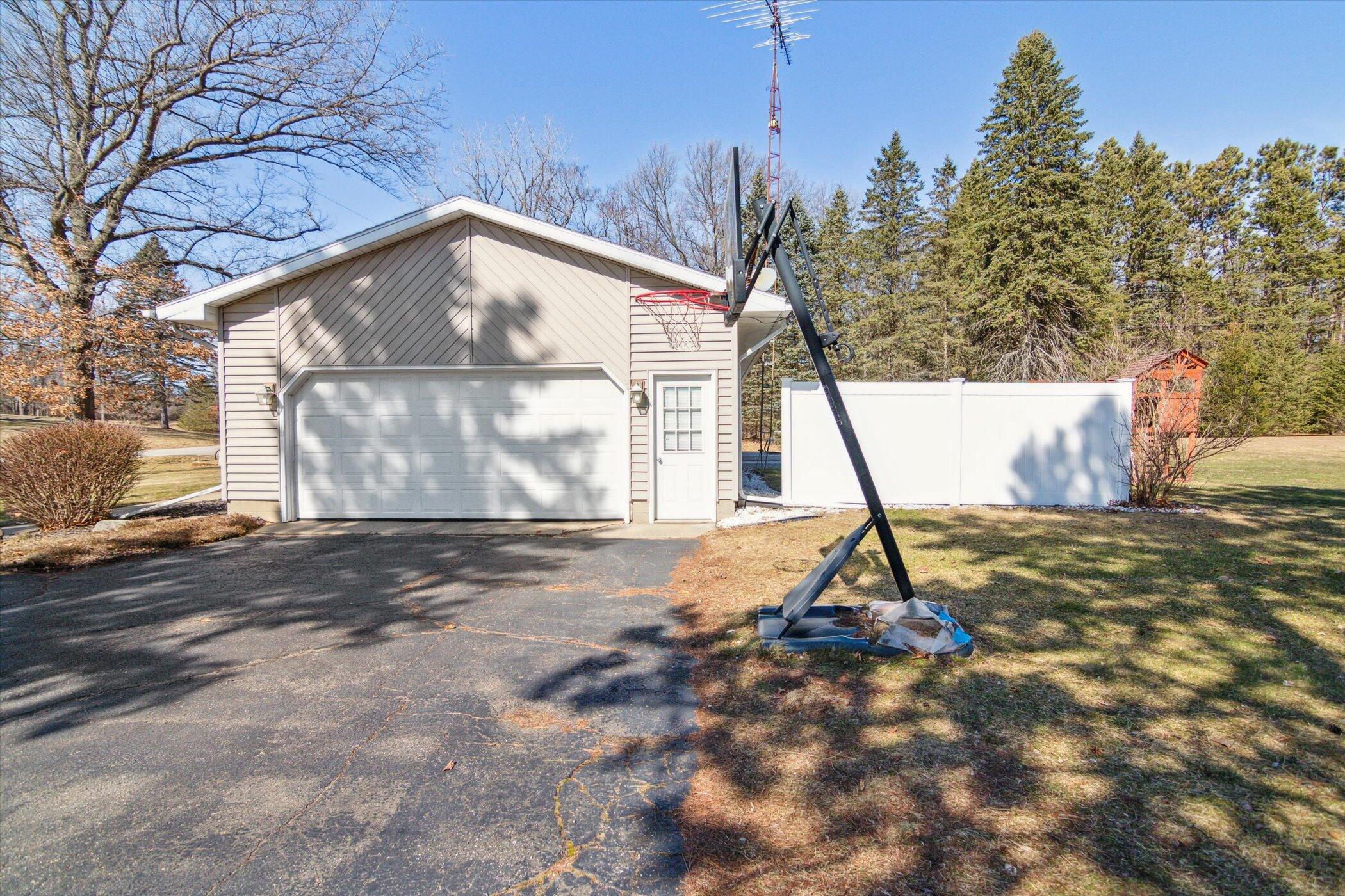 4701 Blackman Road Jackson, MI 49201 - Photo 54 of 70 4701 Blackman Rd, Jackson, MI 49201