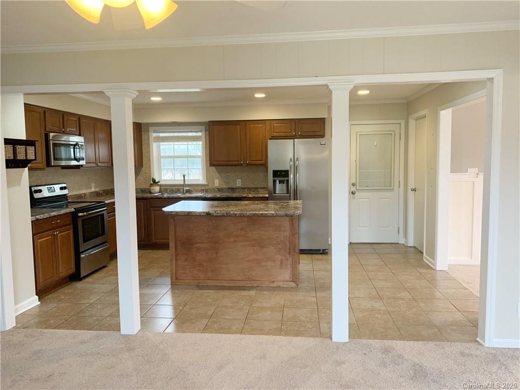 130 Sharon Road Rockingham, NC 28379 - Photo 3 of 22