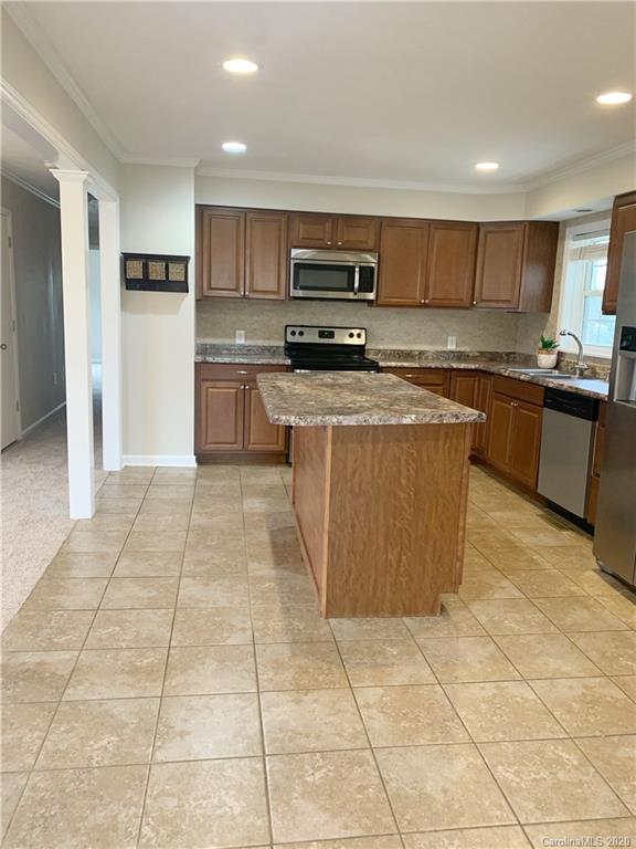 130 Sharon Road Rockingham, NC 28379 - Photo 5 of 22