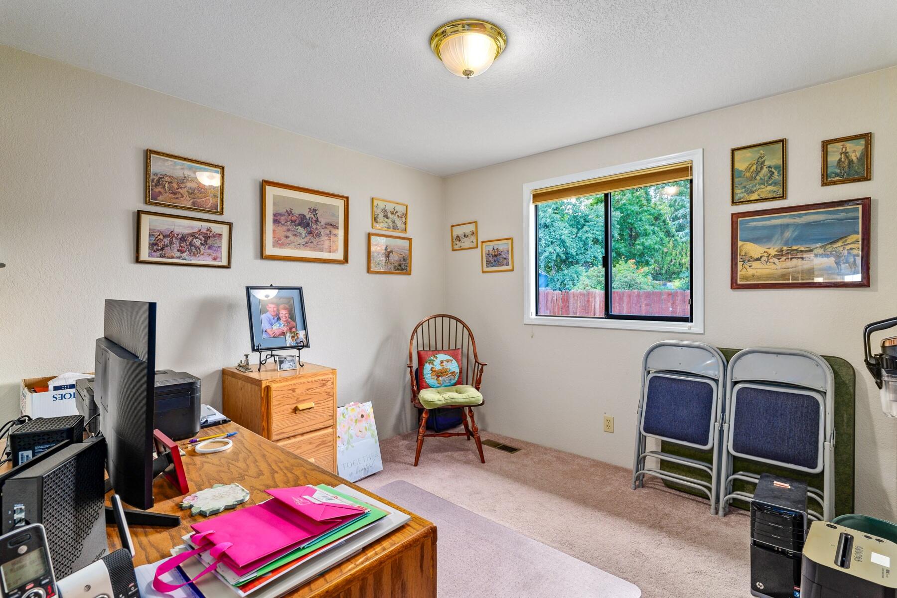 3348 Delta Waters Road Medford, OR 97504 - Photo 30 of 46 batch_30