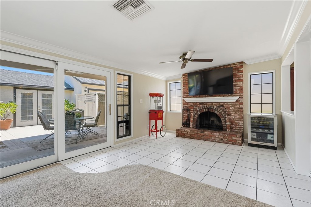 3719 Tahoe Court Riverside, CA 92506 - Photo 7 of 42