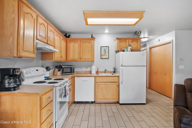 $237,000 | 950 West Cameron Avenue, Unit 103, Kellogg, ID 83837