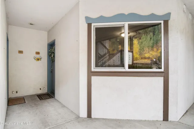 $237,000 | 950 West Cameron Avenue, Unit 103, Kellogg, ID 83837