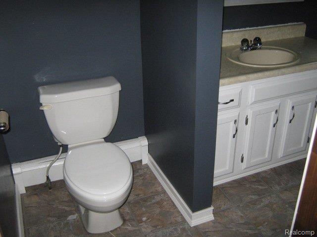 3971 Morgan Road Lake Orion, MI 48359 - Photo 10 of 12 BATH2