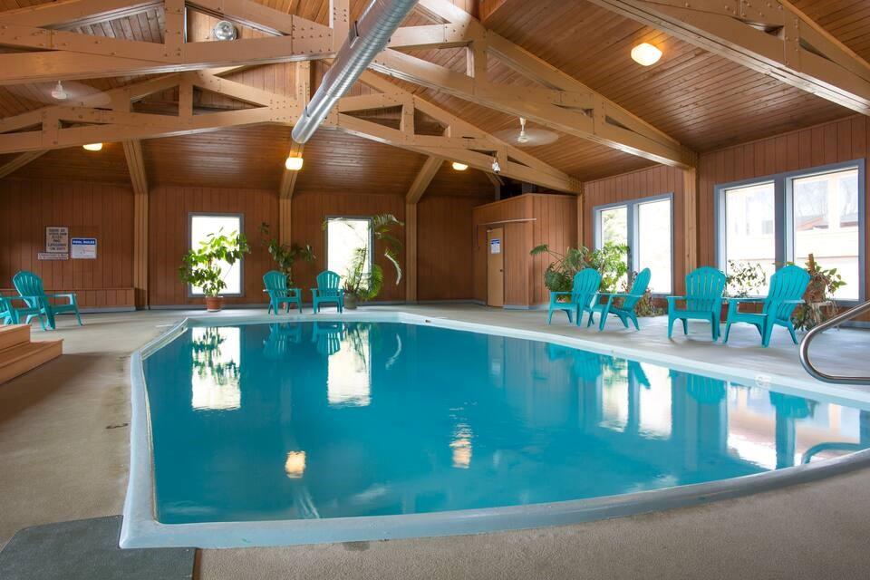 115 Reiling Road Breckenridge, CO 80424 - Photo 24 of 35 a view of a living room with a swimming pool