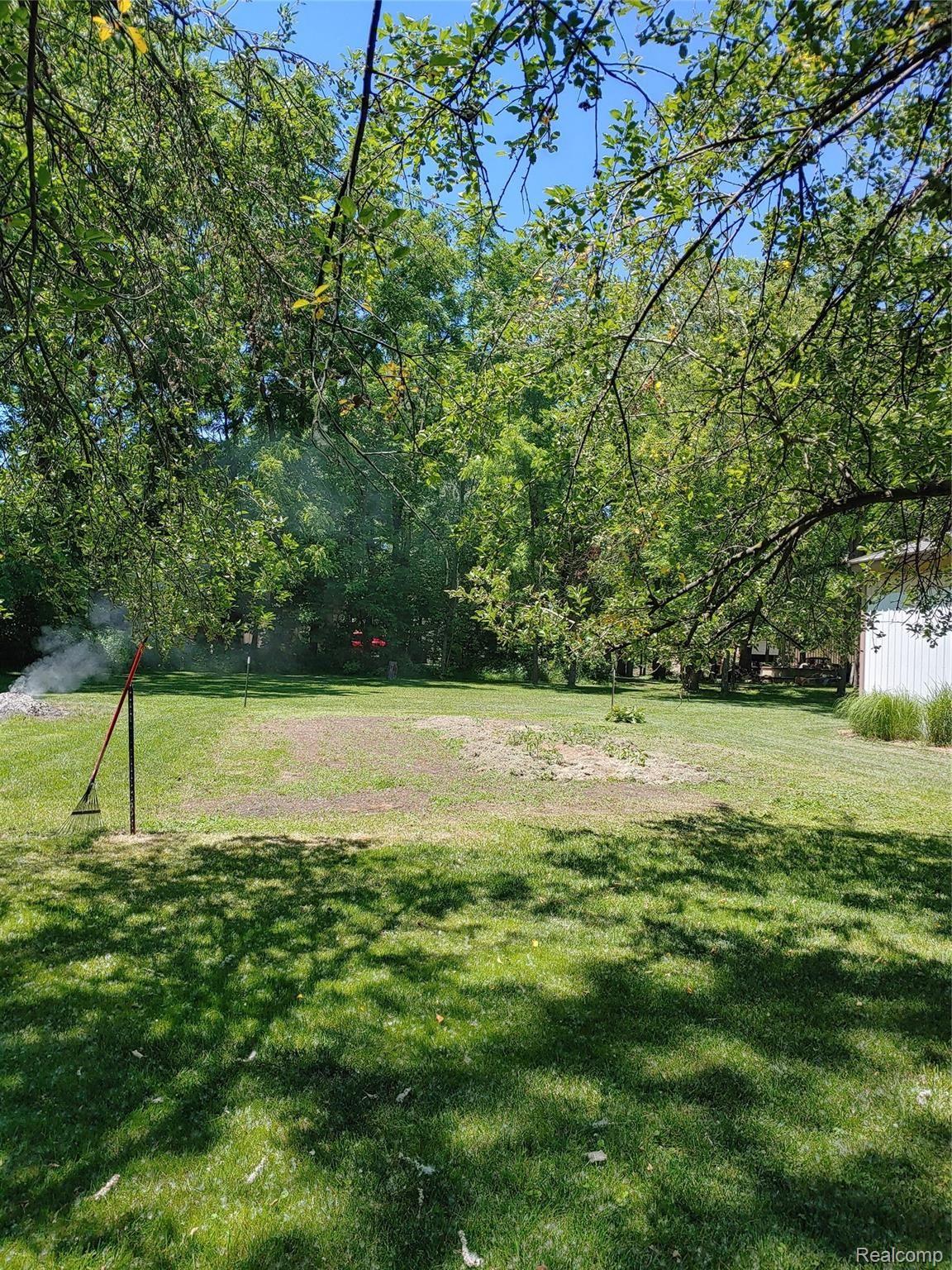8372 Seymour Road Gaines, MI 48436 - Photo 9 of 37 20200618_132207_HDR.jpg