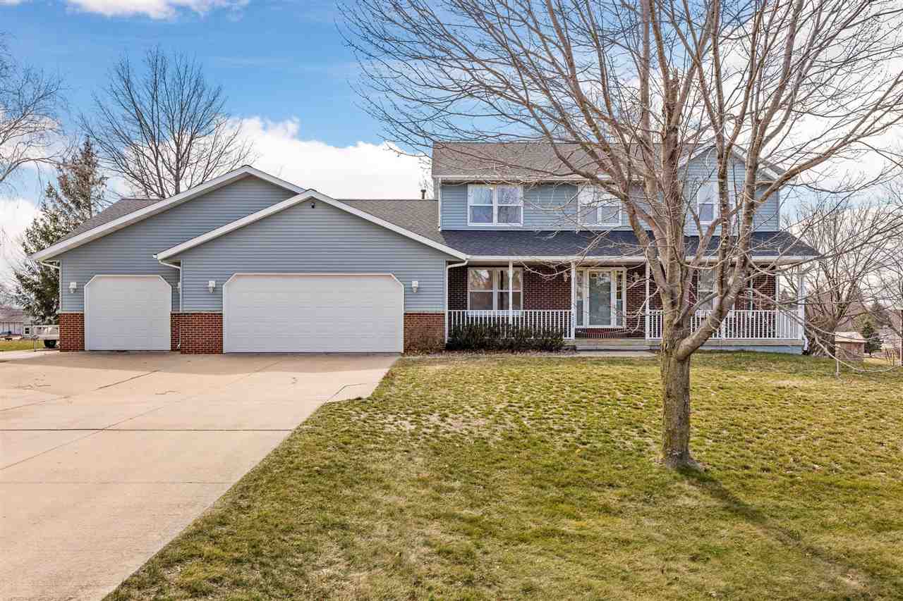 4039 Bruce Road Marion, IA 52302 - Photo 2 of 53 Gallery Image 2