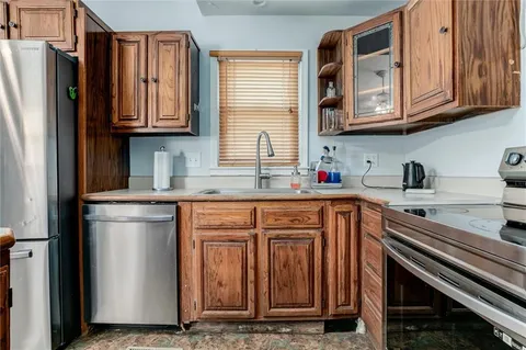 $259,000 | 8300 Ward Parkway Plaza, Kansas City, MO 64114
