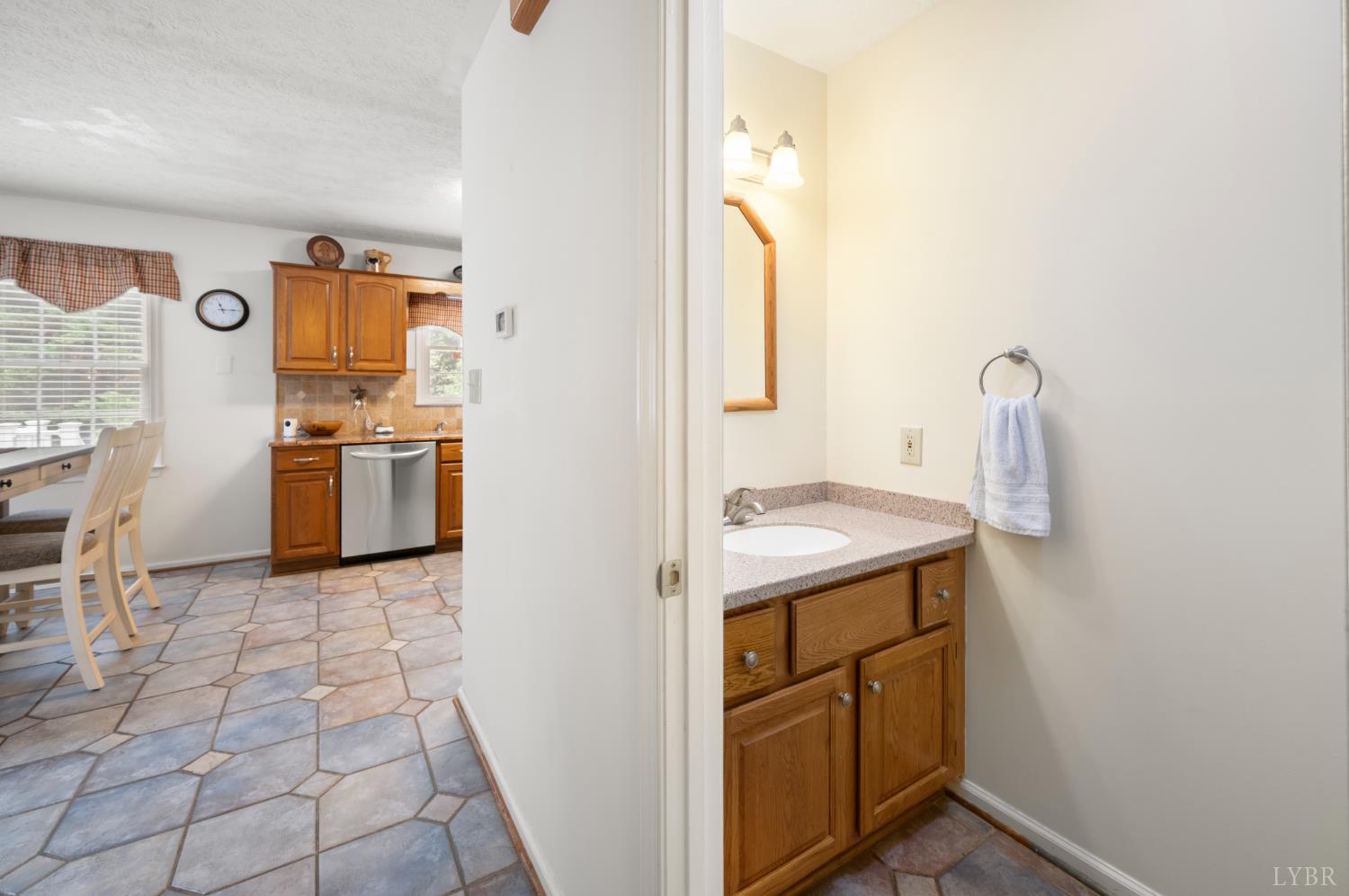 207 Hunters Creek Road Forest, VA 24551 - Photo 14 of 66 Gallery Image 14