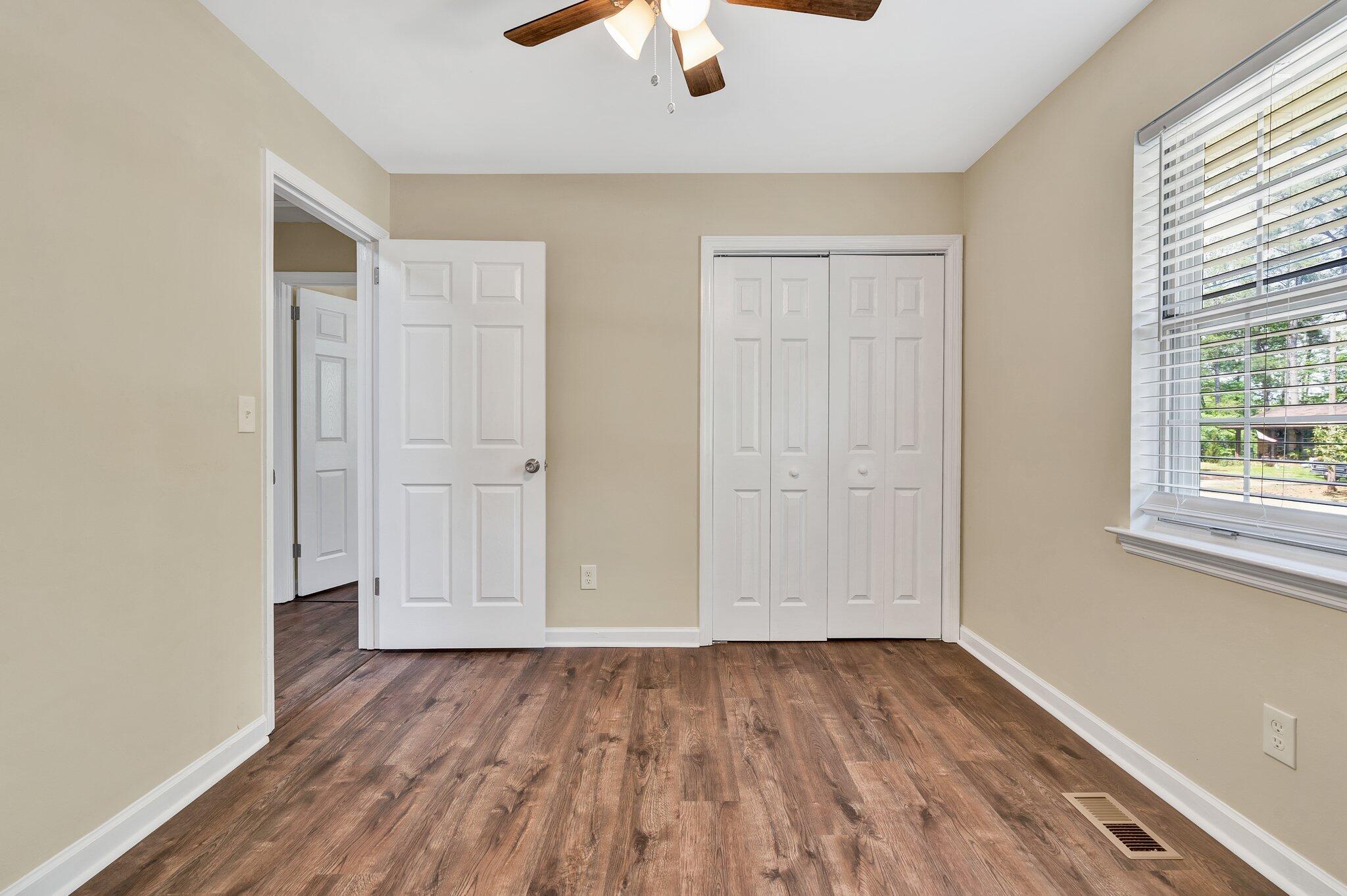 8614 Igou Gap Road Chattanooga, TN 37421 - Photo 20 of 35 23-web-or-mls-DSC02368