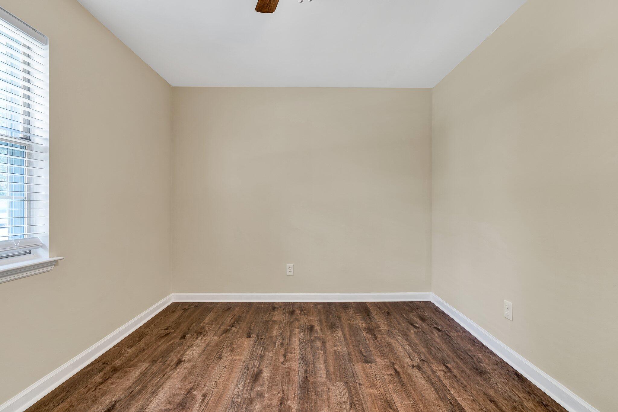 8614 Igou Gap Road Chattanooga, TN 37421 - Photo 26 of 35 22-web-or-mls-DSC02363
