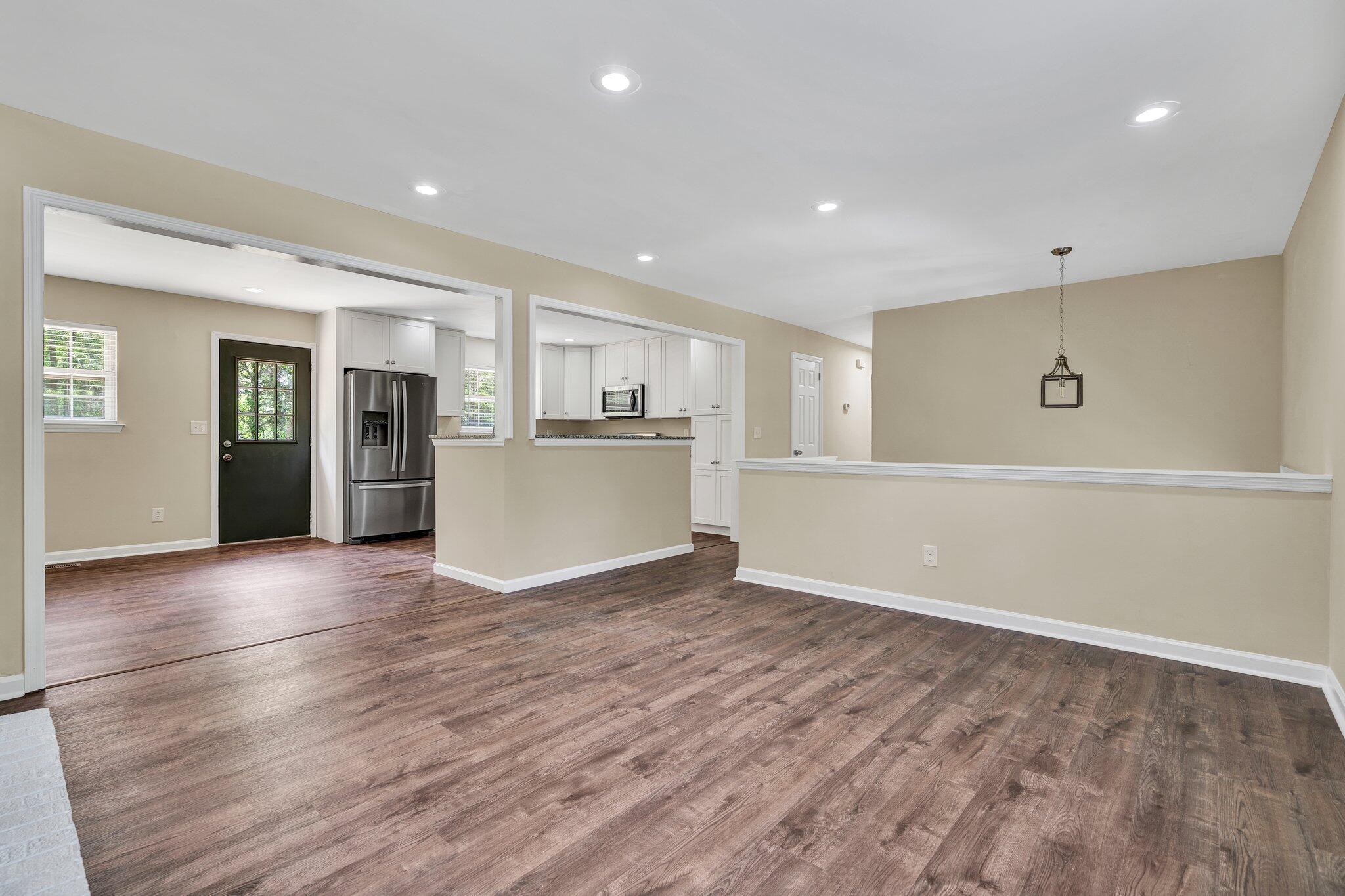 8614 Igou Gap Road Chattanooga, TN 37421 - Photo 8 of 35 13-web-or-mls-DSC02312
