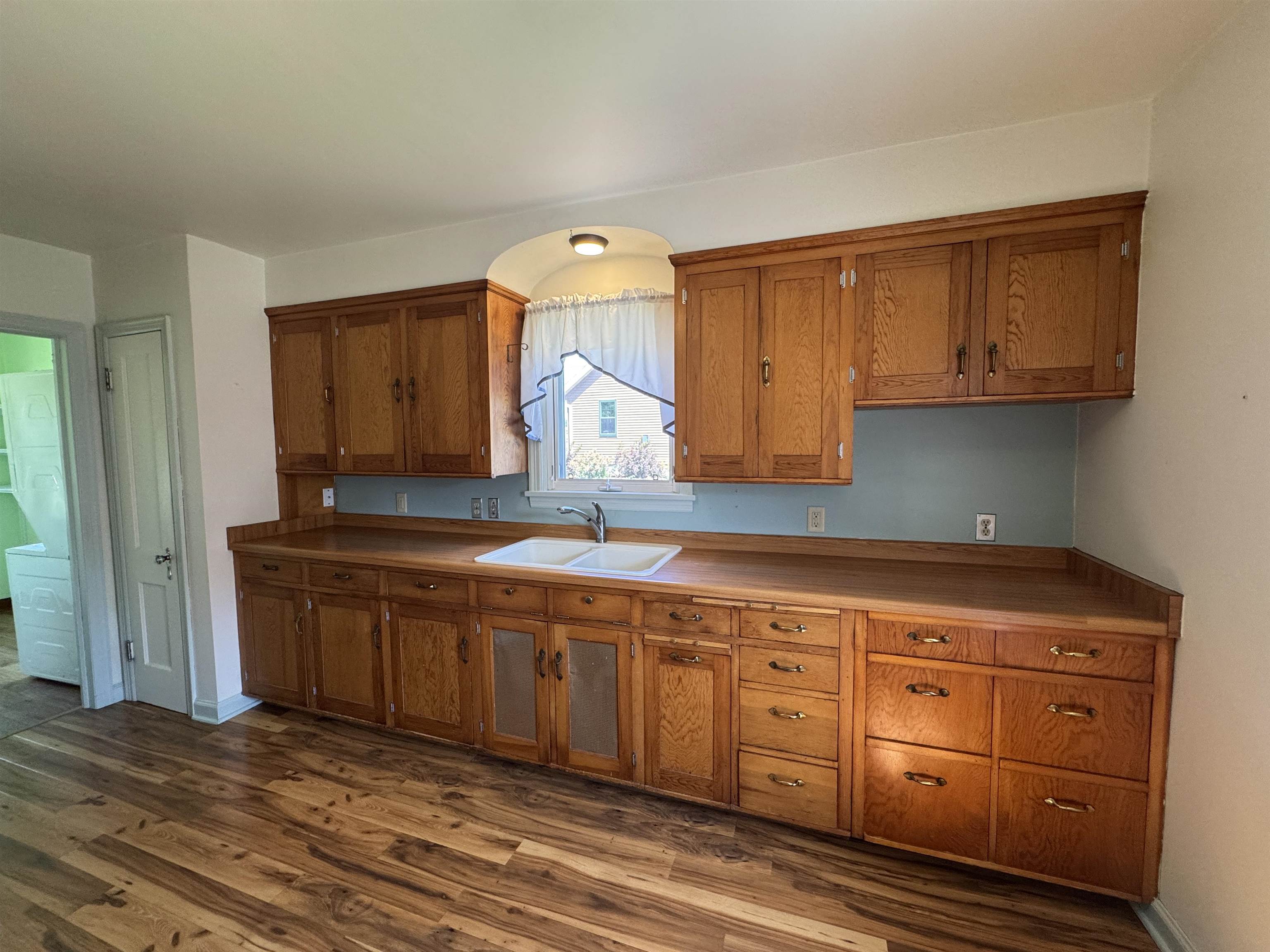 971 Metomen Street Ripon, WI 54971 - Photo 10 of 29
