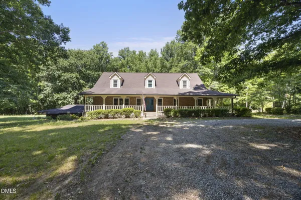 $950,000 | 3208 Shady Grove Road, Durham, NC 27703