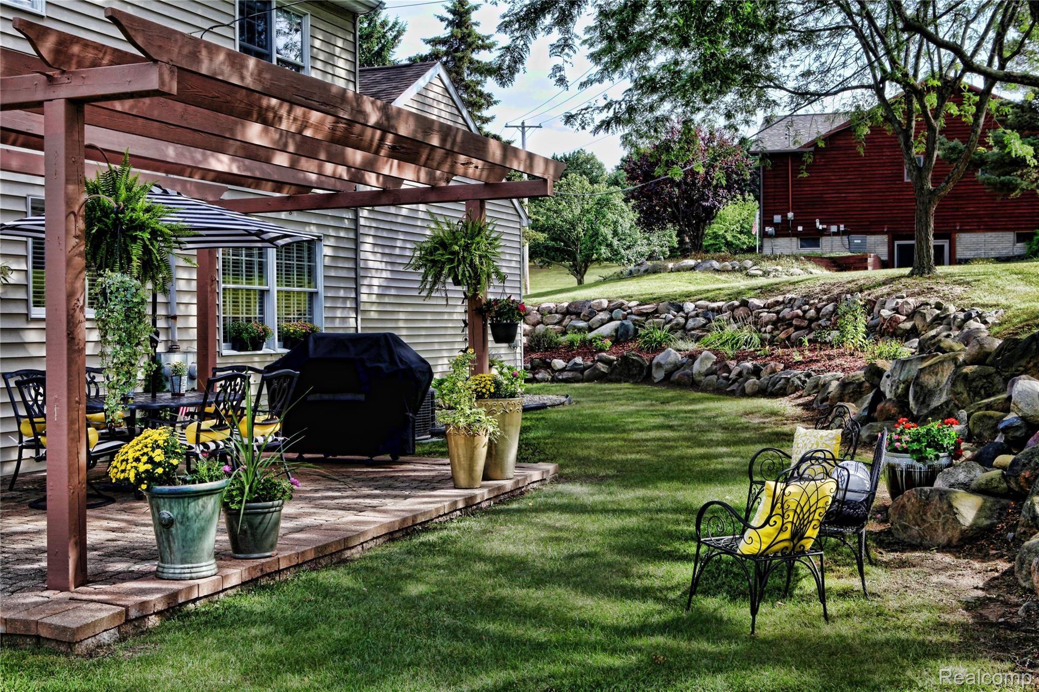 11483 Denton Hill Road Fenton, MI 48430 - Photo 41 of 43 IMG_3859.JPG